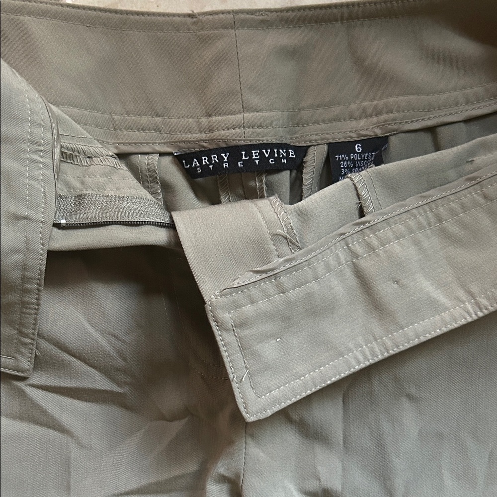 Larry Levine Men's Khaki Chinos
